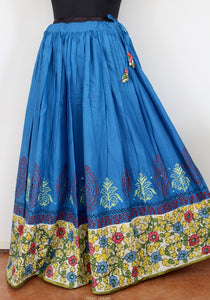 Cotton skirt with pen kalamkari border