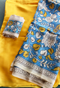 Silk kurta-duppatta set with border