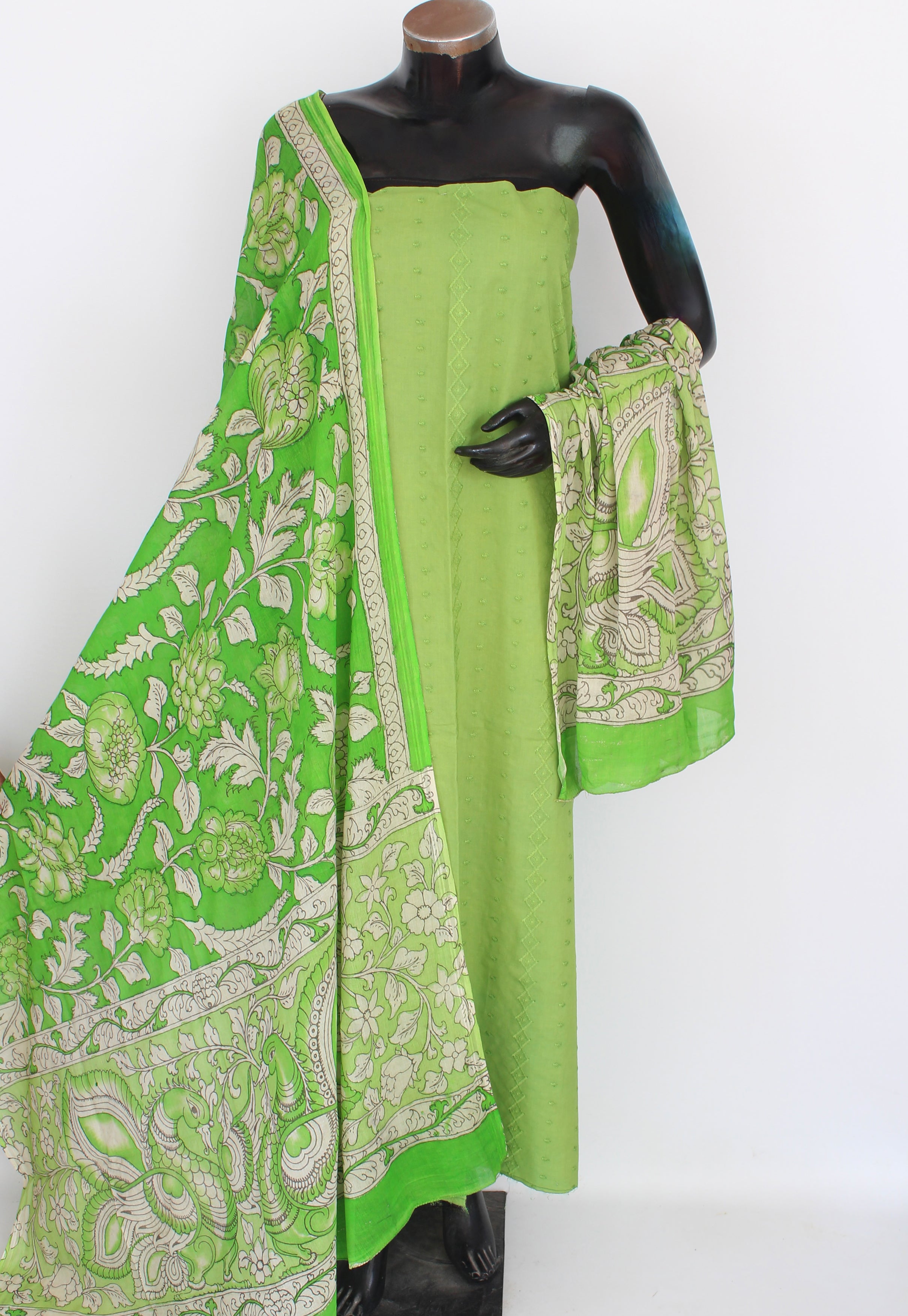 Hakoba kurta-duppatta set